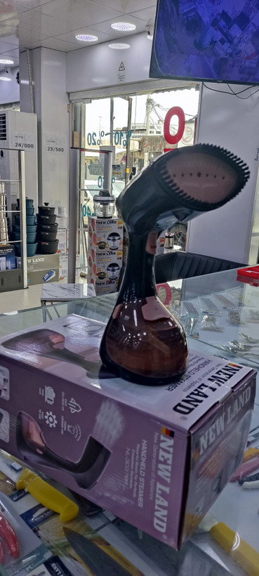 بخارگر دستی نیولند مدل NL3037BR - نمای برس و بدنه